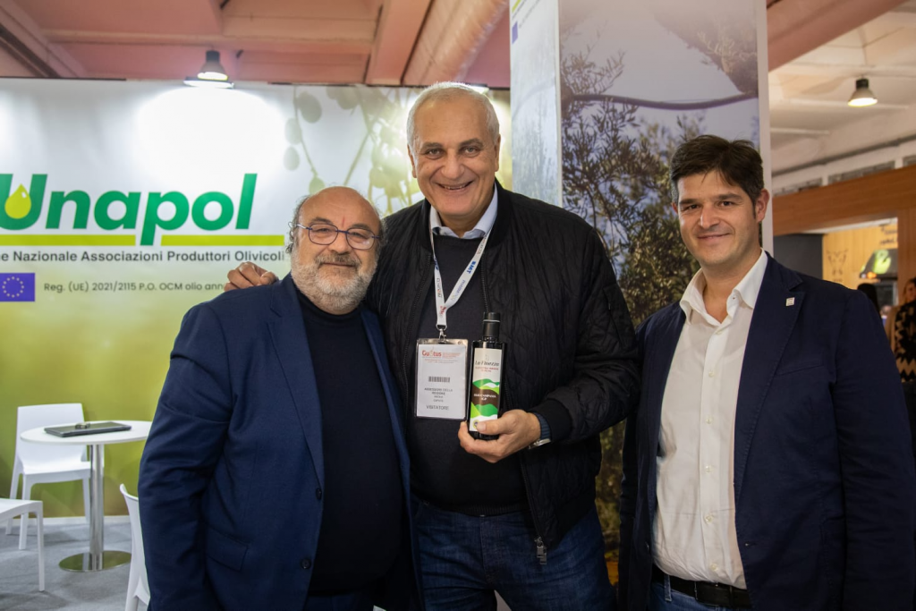 Gustus Napoli 2024: Unapol porta in fiera il più ricco paniere di Oli Evo monocultivar DOP e IGP